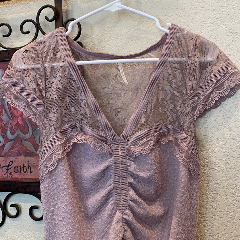 Free People mauvish taupe lacy fitted pullon dress